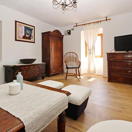 Apartment Fantov Old Town Residence Baska  Exterior photo